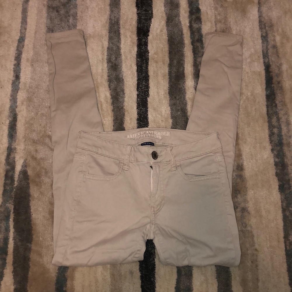 Khaki American Eagle Jeans